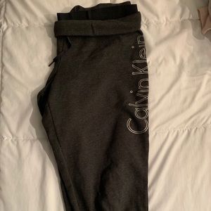 Calvin Klein cropped sweat